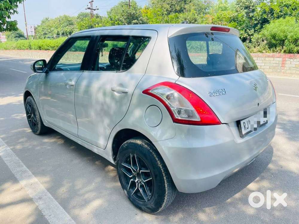 Maruti Suzuki Swift Vxi Optional, 2014, Petrol