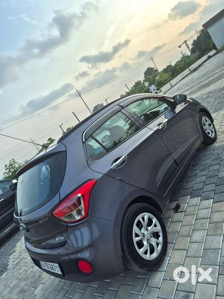 Hyundai Grand I10 1.2 Crdi Sportz Option, 2017, Diesel