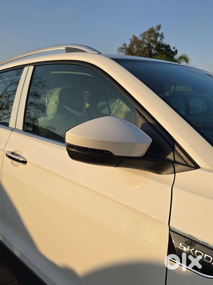 Skoda Kushaq 1.0 Tsi Style At (6 Airbags), 2026, Petrol
