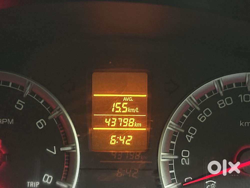 Maruti Suzuki Swift Vxi Abs Bsiv, 2014, Petrol