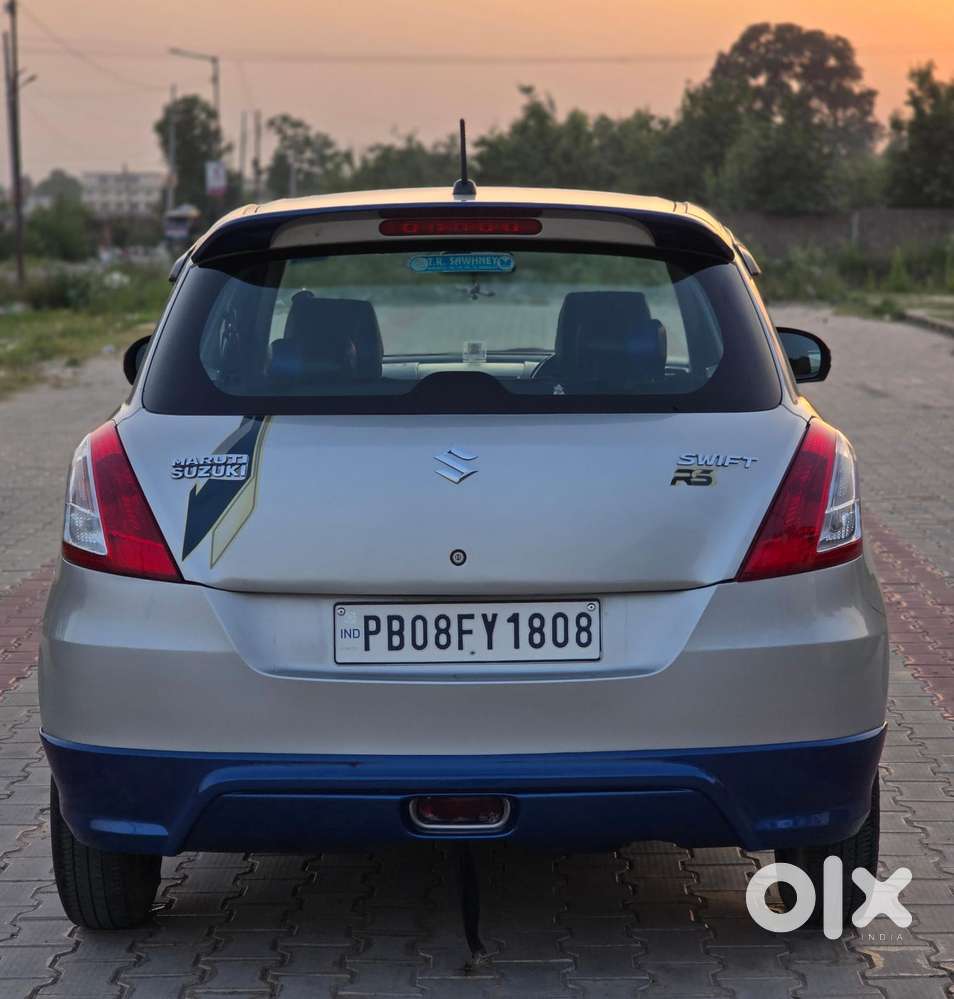 Maruti Suzuki Swift 1.2 Vxi Glory Edition, 2013, Petrol