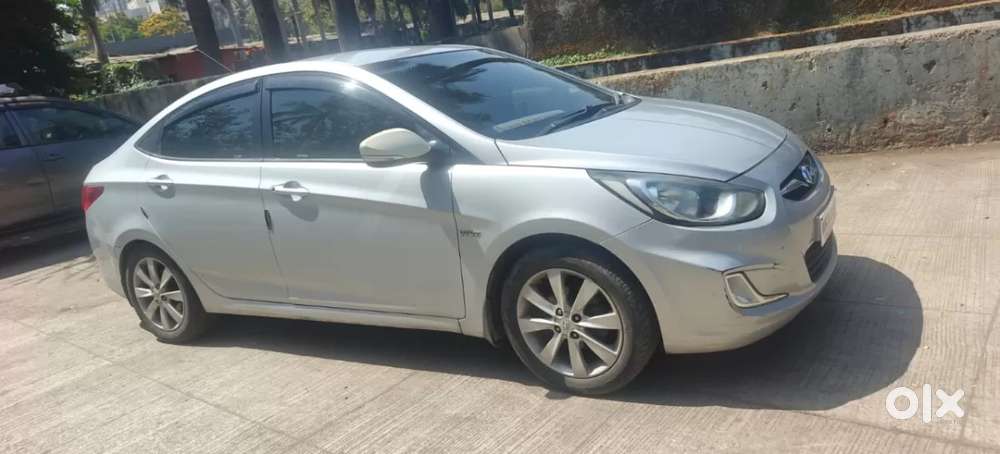 Hyundai Verna Vtvt 1.6 Sx, 2011, Petrol