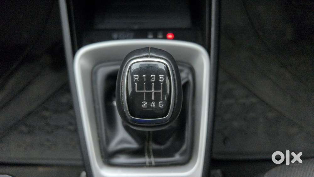 Hyundai Venue Sx (o) Mt 1.0 Turbo, 2021, Petrol