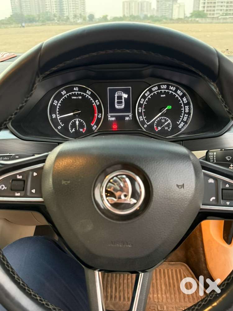 Skoda Superb Petrol 2018
