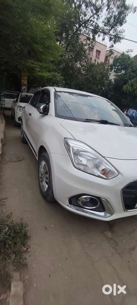 Maruti Suzuki Dzire 1.2 Vxi, 2022, Petrol