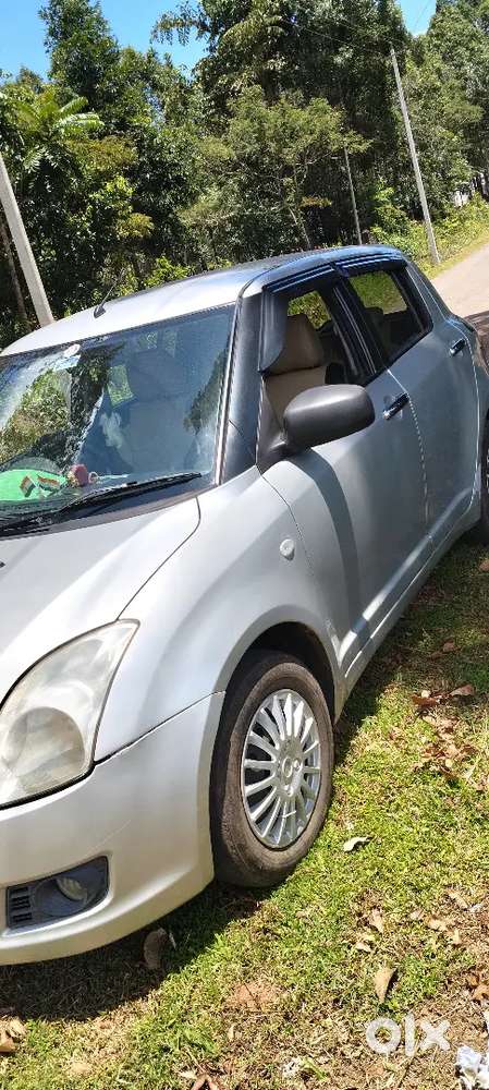 Swift Maruti Suzuki 2006