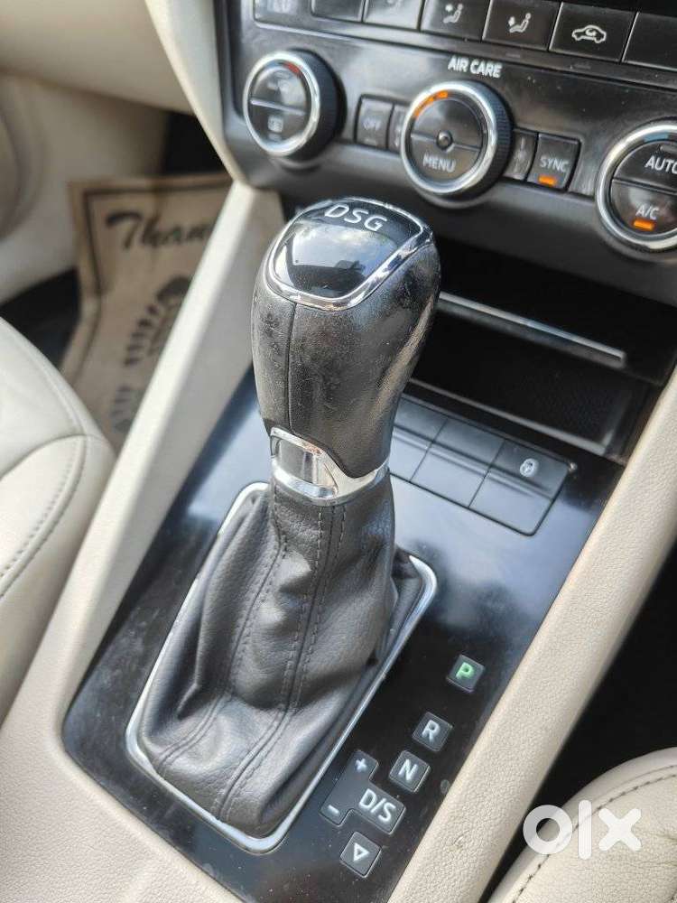 Skoda Octavia [2014-2017] 2.0 L&k Tdi At, 2017, Diesel