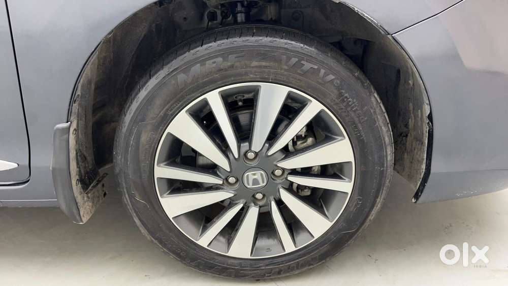 Honda City 1.5 V Mt, 2023, Petrol