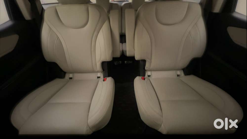 Mahindra Xuv700 2.2 Ax 7 Diesel At Luxury Pack Str, 2024, Diesel