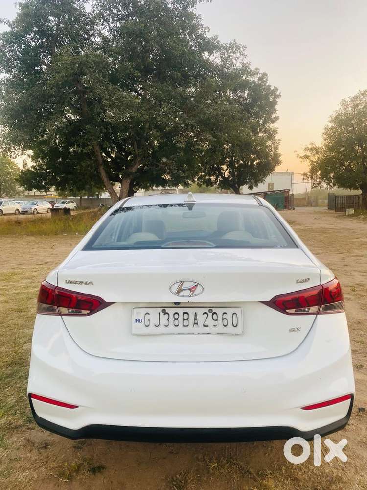 Hyundai Fluidic Verna 1.6 Crdi Sx, 2019