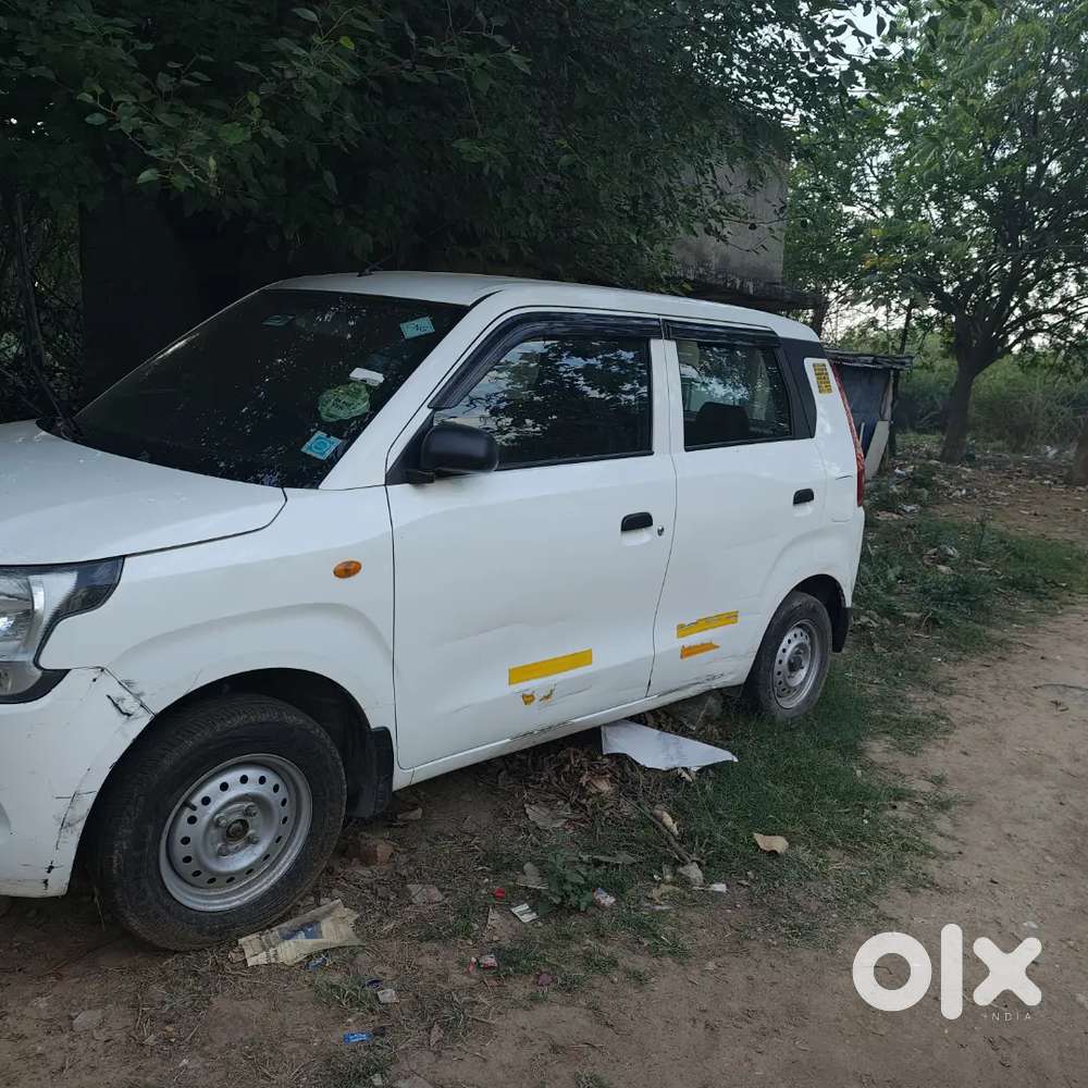 Wagonr Lxi Cng Commercial Car