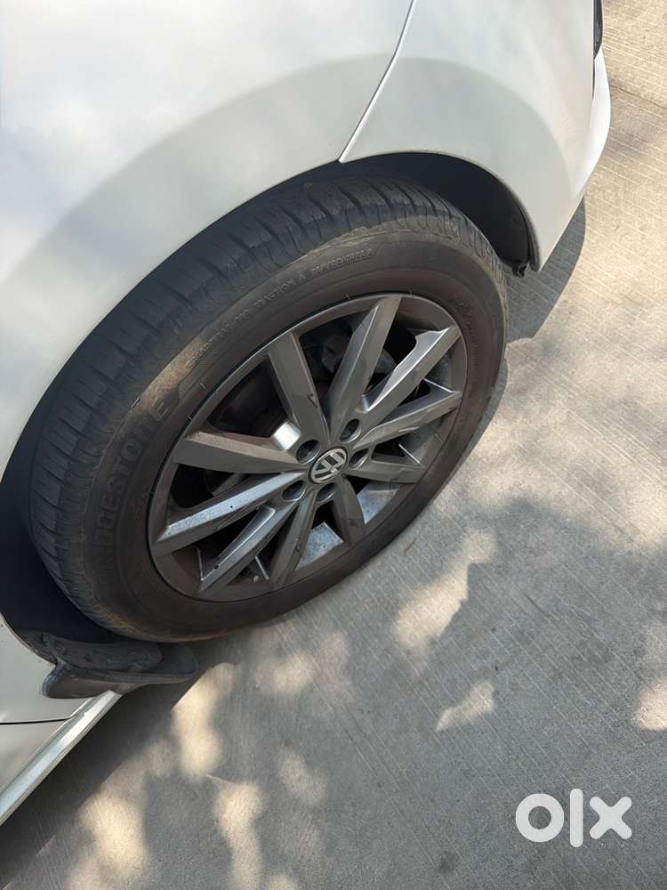 Volkswagen Petrol 2018 Car