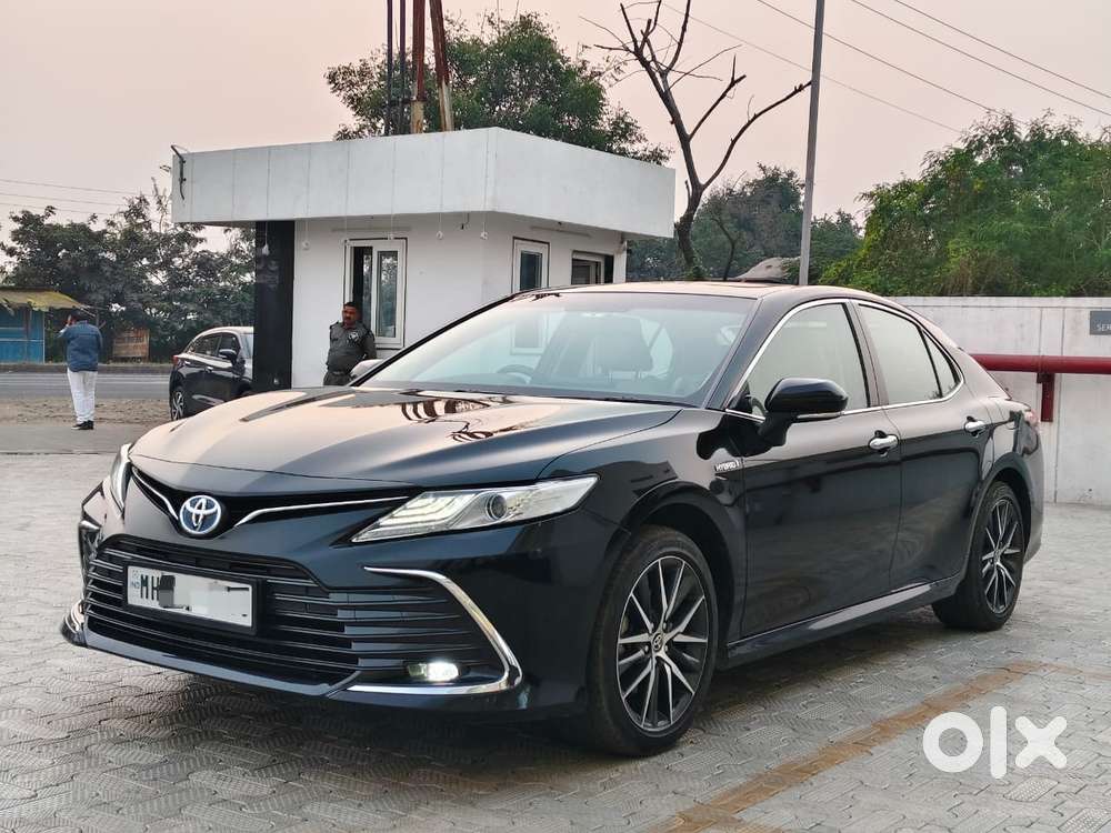 Toyota Camry Hybrid, 2024, Petrol