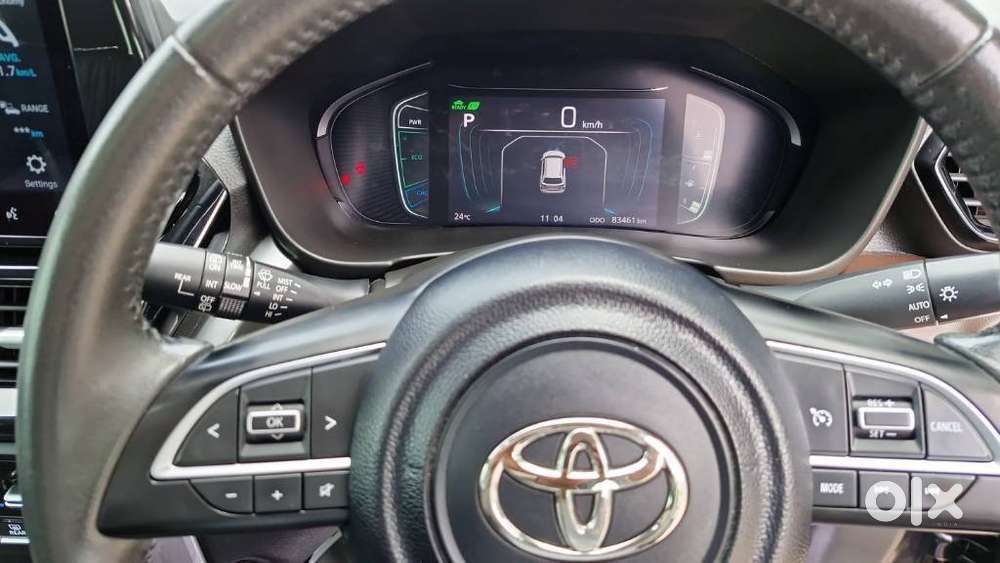 Toyota Urban Cruiser Hyryder 1.5 V Hybrid, 2023, Petrol