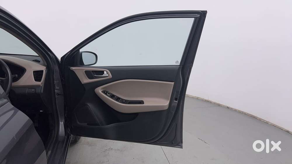 Hyundai Elite I20 [ ] 1.2 Sportz, 2016, Petrol