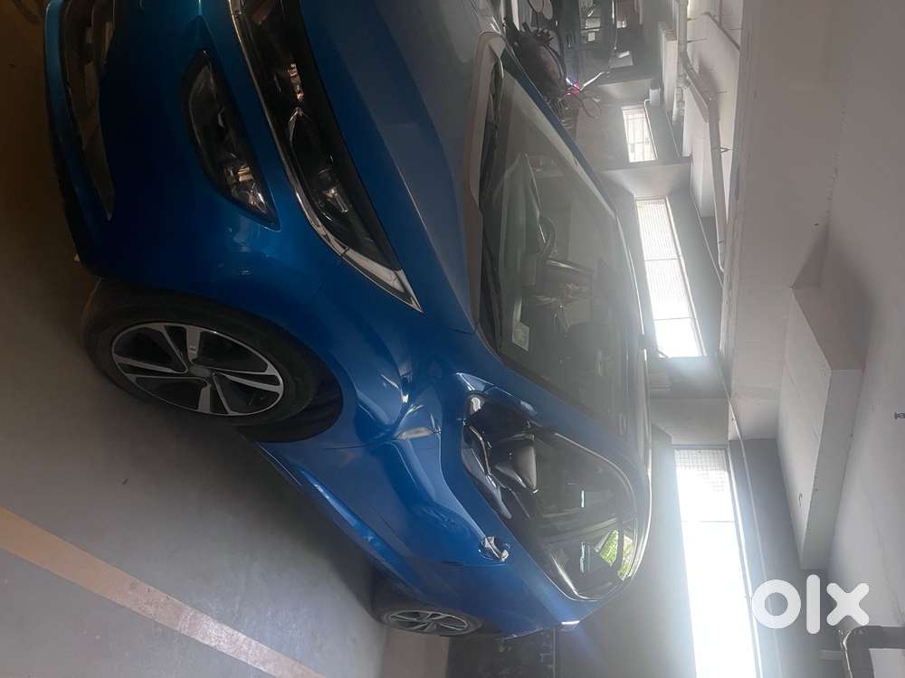 Harbour Blue Altroz, Single Drive