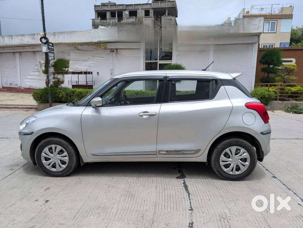 Maruti Suzuki Swift Vxi Cng, 2023, Cng & Hybrids