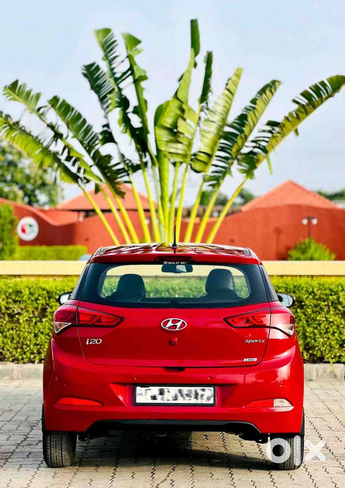 Hyundai Elite I20 1.4 Sportz (o) Crdi, 2015, Diesel