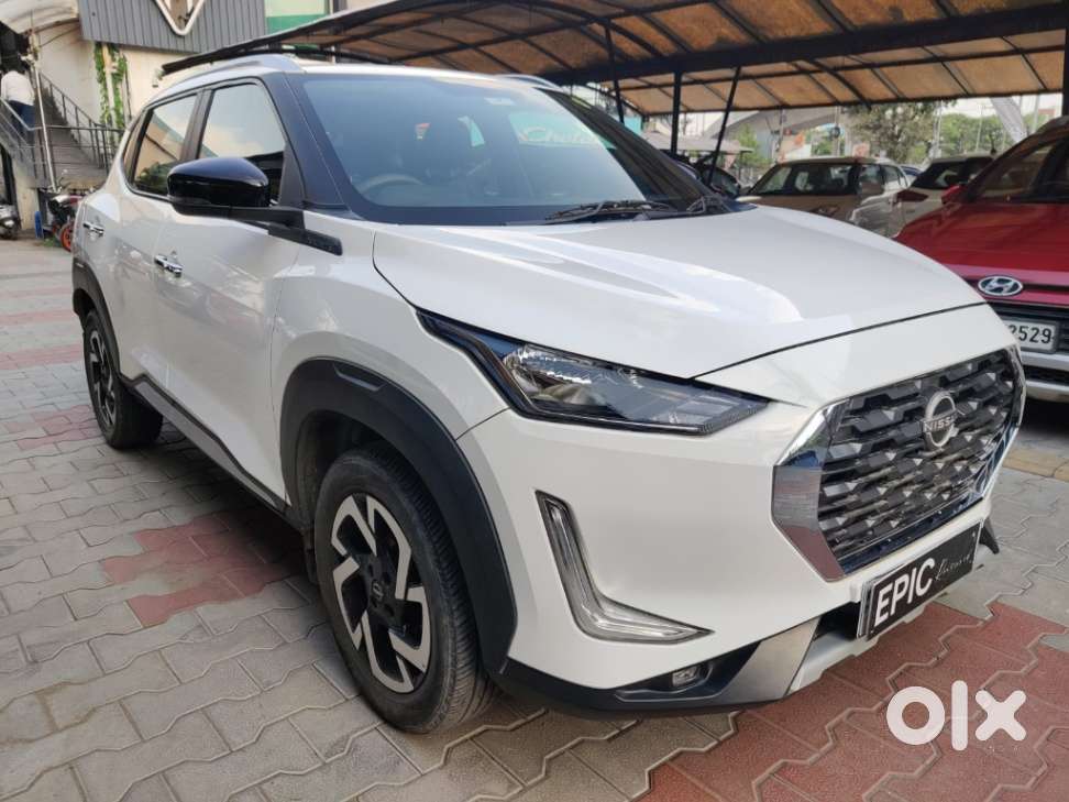 Nissan Magnite 1.0 Xv Turbo Cvt, 2022, Petrol