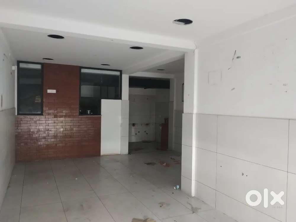 1000sqft SEMI FURNISHED RESTAURANT SPACE FOR RENT PACHALAM For Rent