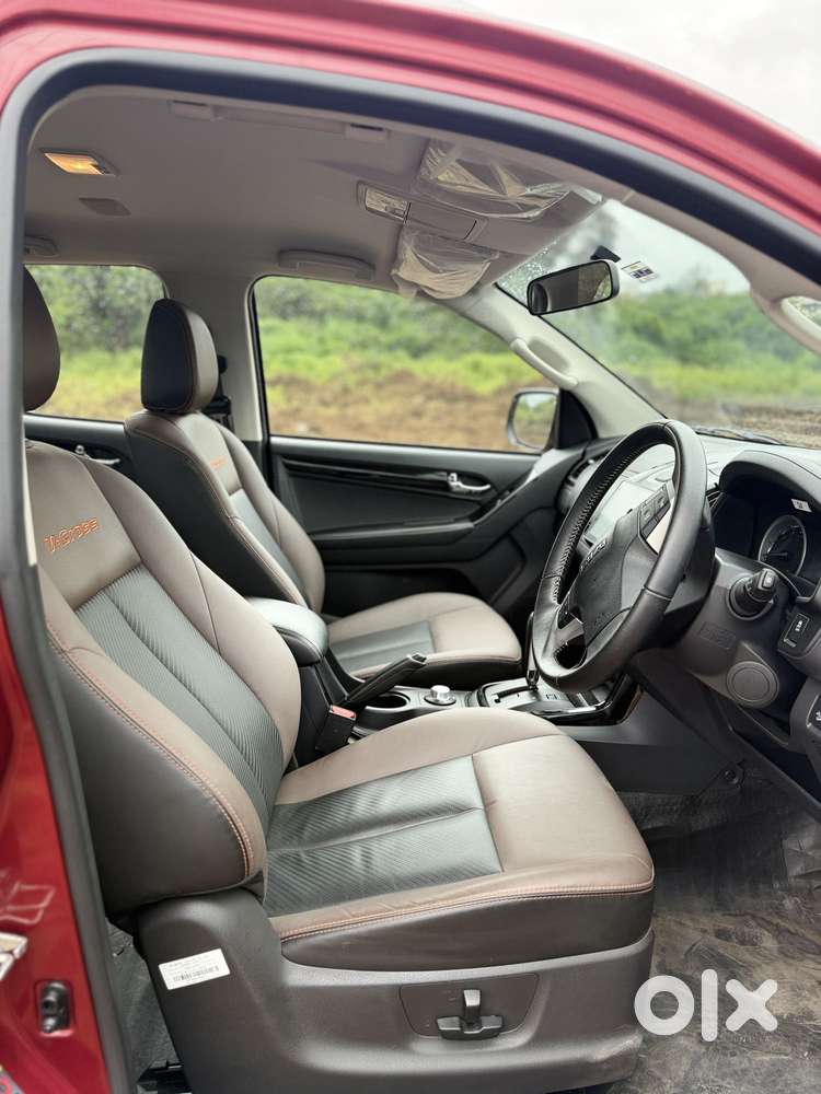 Isuzu D-max V-cross Z Prestige, 2023, Diesel