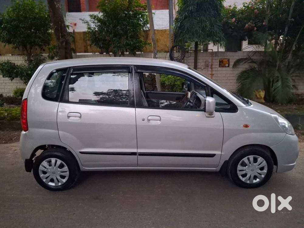 Maruti Suzuki Estilo Vxi, 2009, Petrol