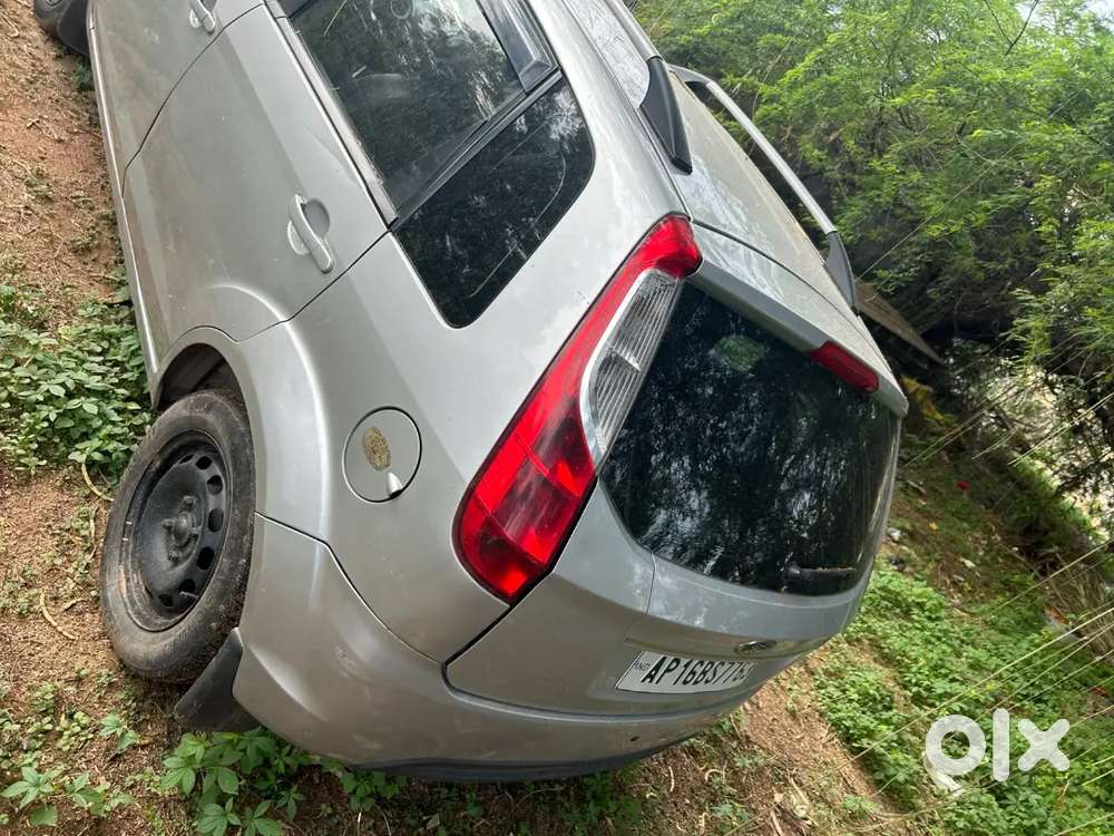 Ford Figo Zxi 2010 Petrol Manual