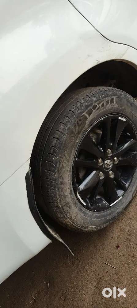 Toyota Innova Hycross 2018