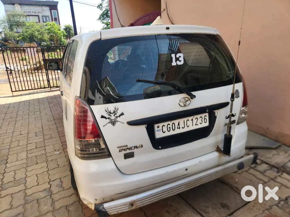 Toyota Innova 2010 Diesel Well Maintained