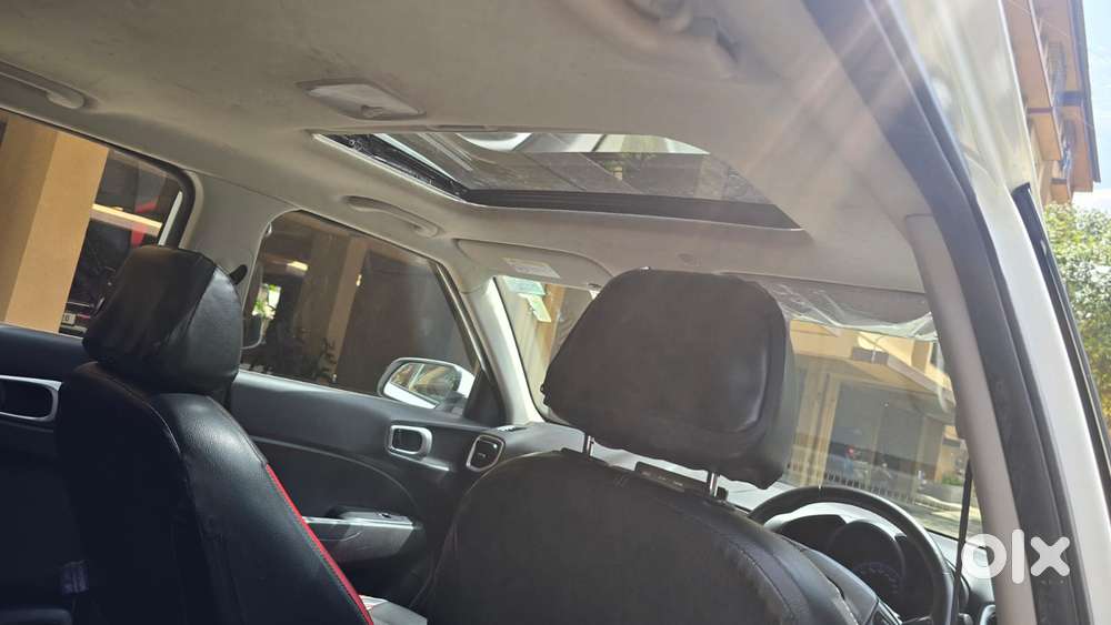 Hyundai Venue Sx (o) Mt 1.5 Diesel, 2020, Diesel