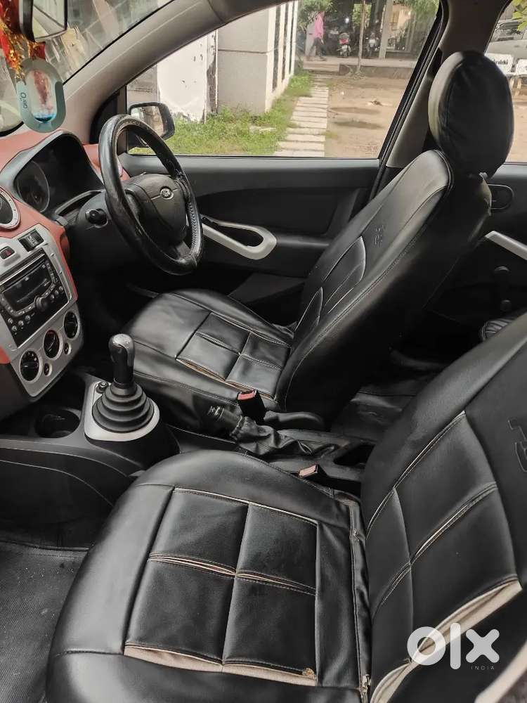 Ford Figo 1.2 Petrol 2011
