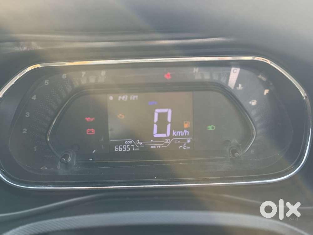 Tata Nexon 1.2 Revotron Xm (s), 2020, Petrol