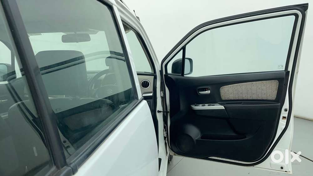 Maruti Suzuki Wagon R 1.0 Vxi Amt, 2016, Petrol
