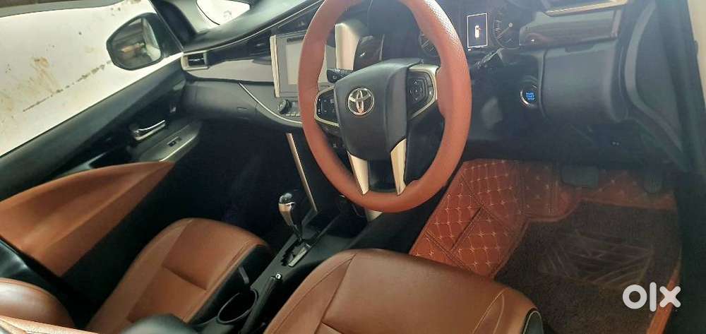 Toyota Innova Crysta 2.8 Zx At 7 Seater, 2019, Diesel