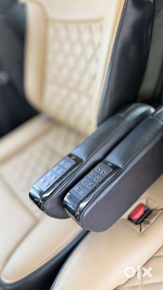 Toyota Innova Crysta [2020-ongoing] 2.4 Zx At 7 Str, 2021, Diesel