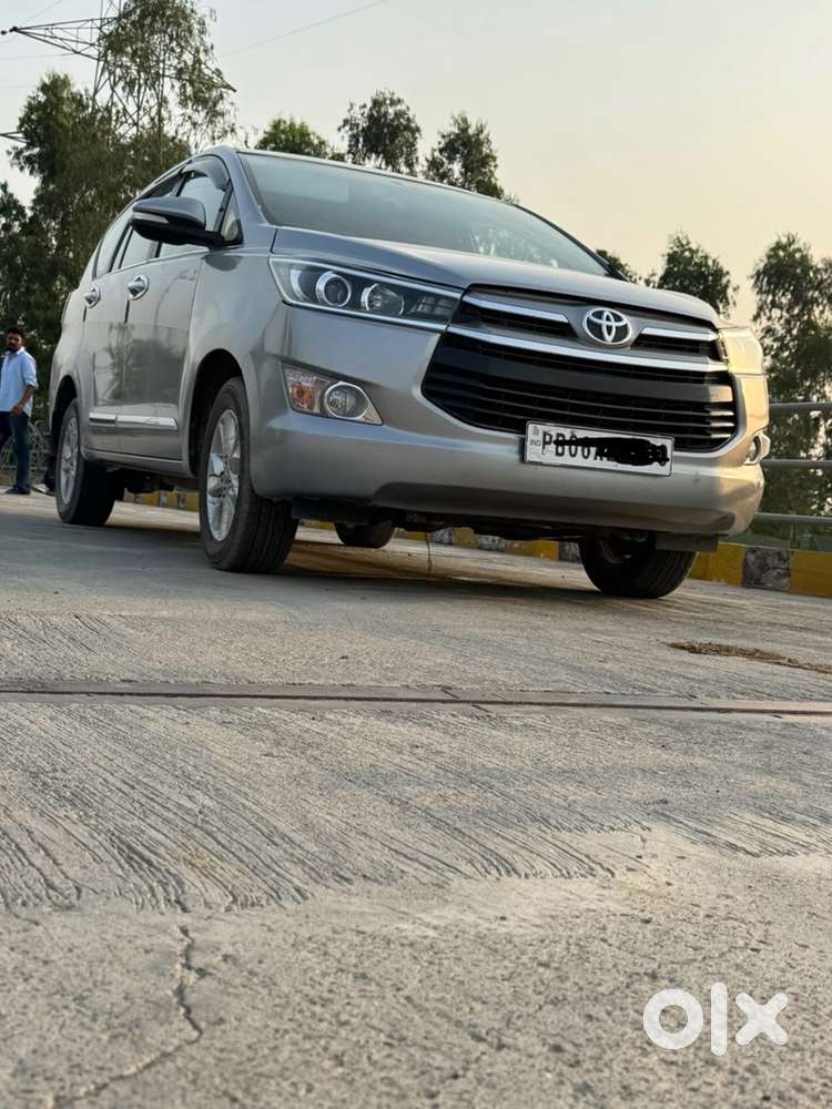 Toyota Innova Crysta 2017 119000 Km Driven