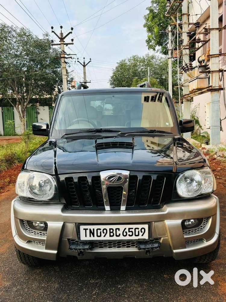 Mahindra Scorpio Classic 2010 Diesel 150000 Km Driven