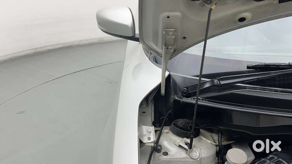 Maruti Suzuki Swift Vvt Vxi, 2018, Petrol