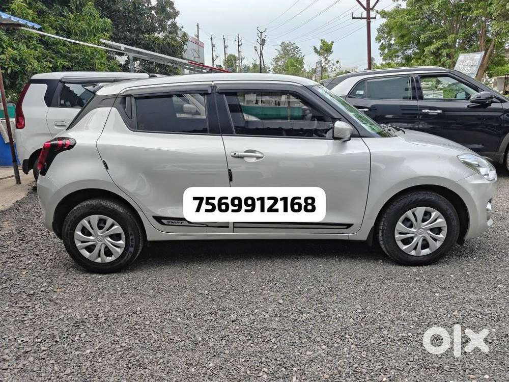 Maruti Suzuki Swift Vxi + Manual, 2023, Petrol