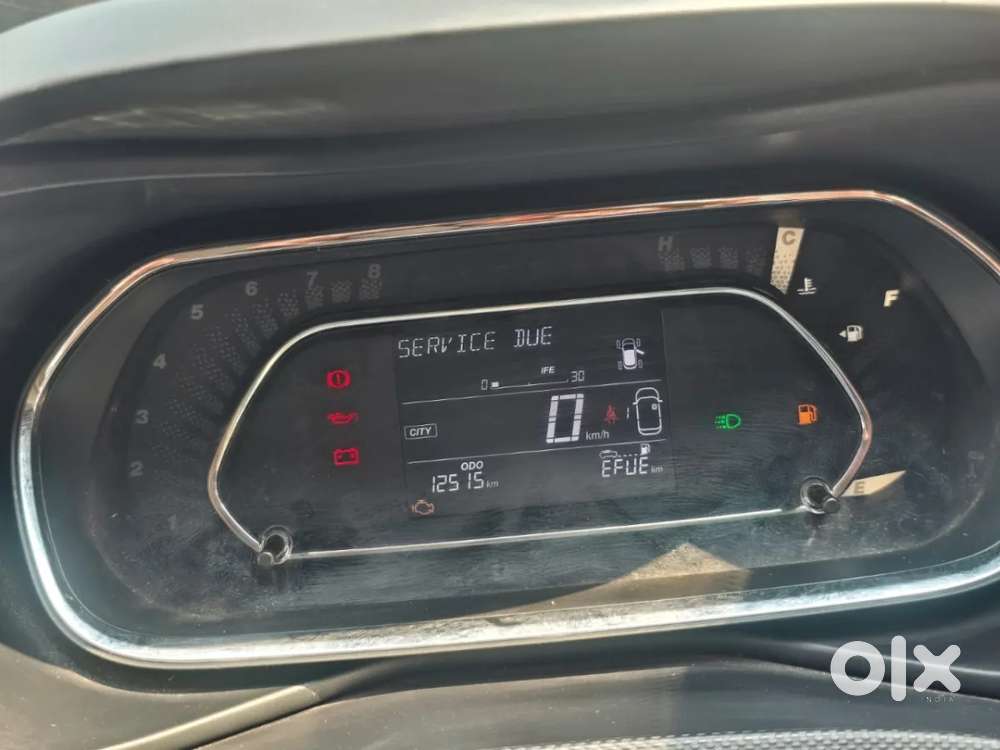 Tata Nexon, 2024, Petrol