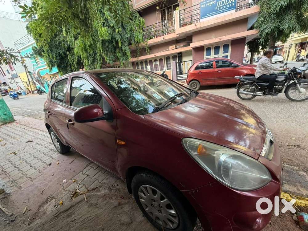 Hyundai I20 2010 Petrol Well Maintained
