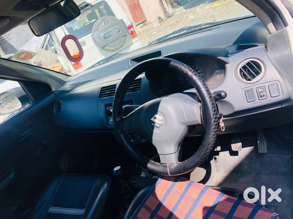 Maruti Suzuki Swift Dzire Tour 2013 Diesel Well Maintained