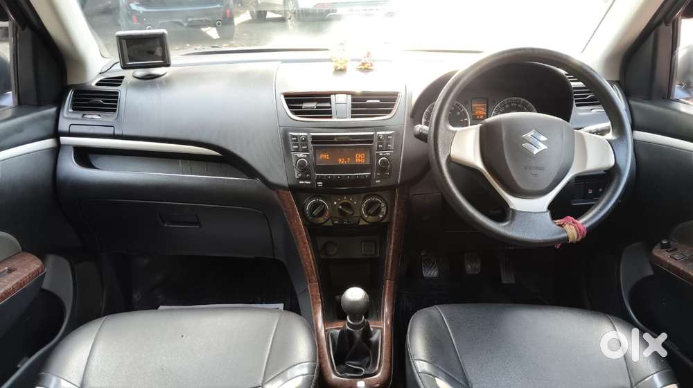 Maruti Suzuki Swift Vxi 1.2 Abs Bs-iv, 2017, Petrol