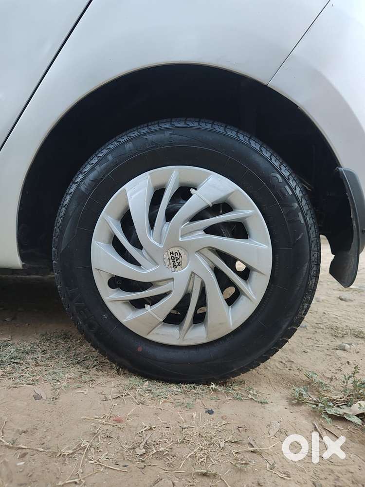 Hyundai Eon Era +, 2016, Petrol