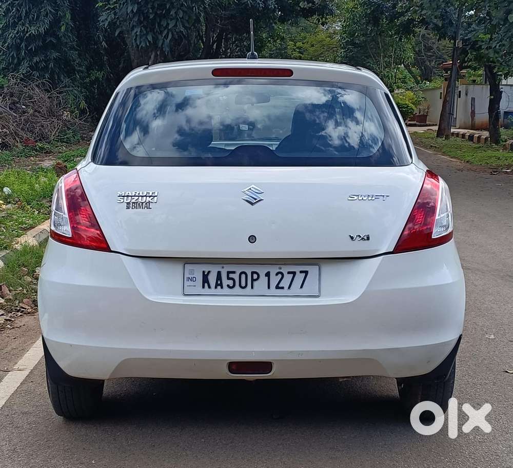 Maruti Suzuki Swift Vxi, 2015, Petrol