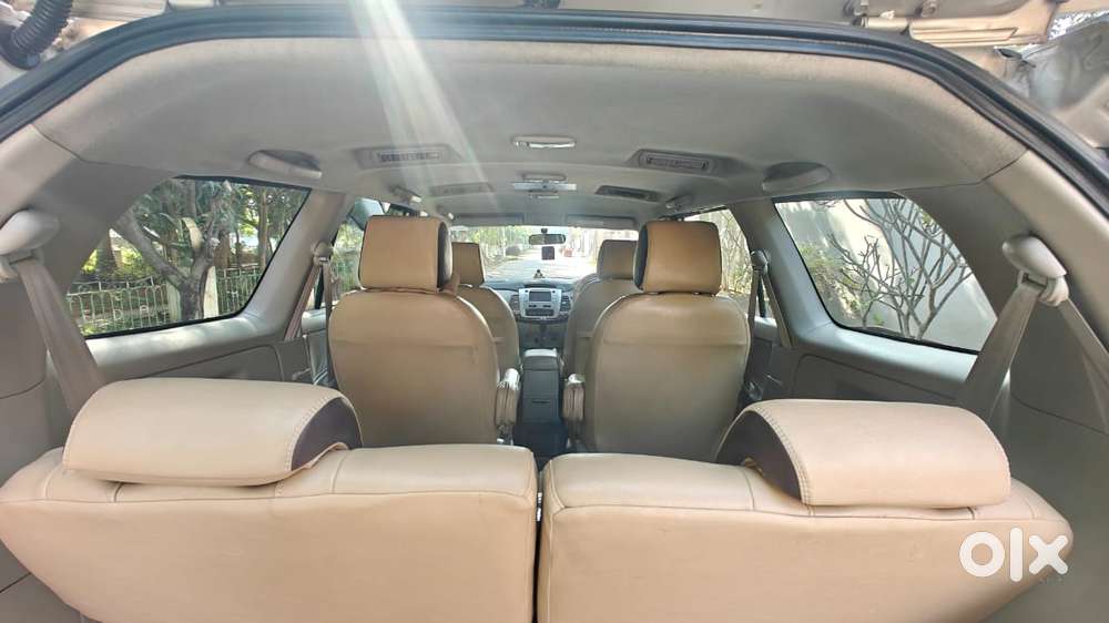 Toyota Innova [2013-2016] 2.5 V Diesel 7 Str, 2013, Diesel