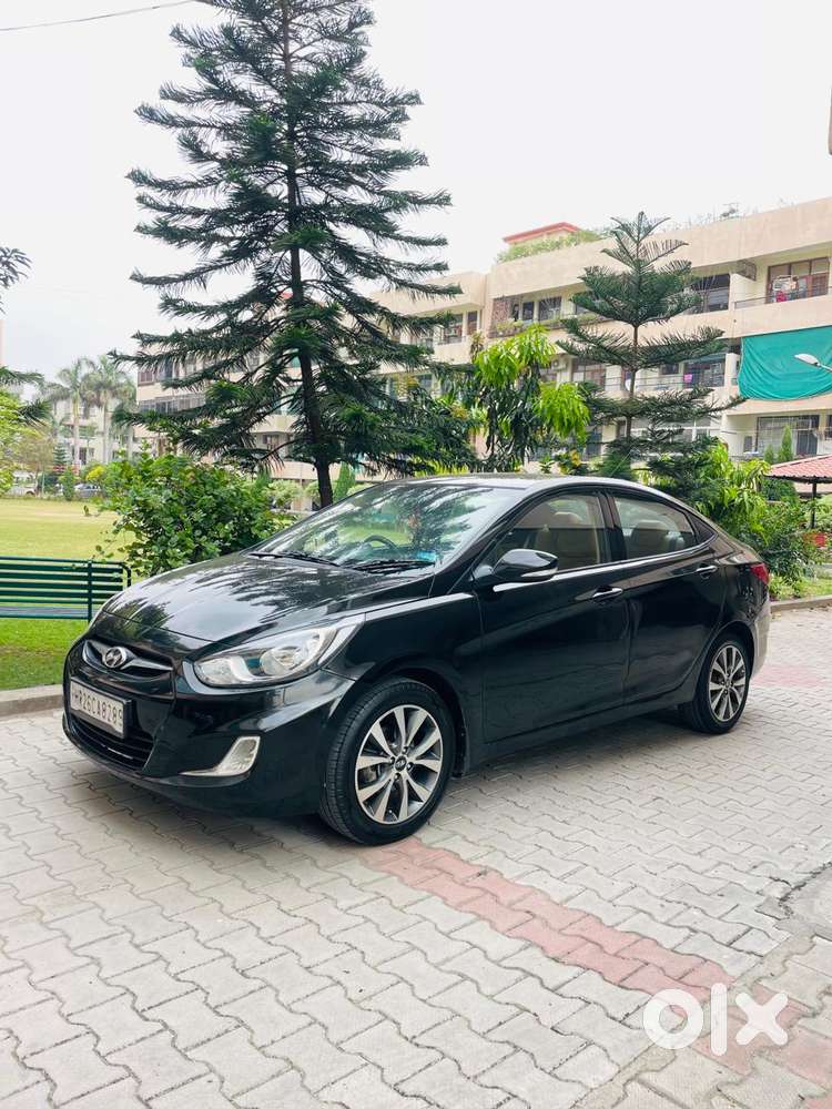 Hyundai Fluidic Verna 1.6 Vtvt Sx, 2013, Petrol