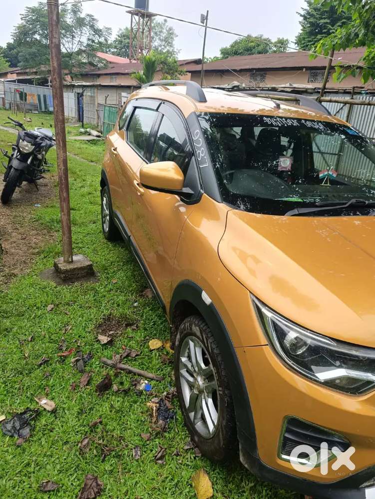 Renault Triber Rxz 2020 Petrol