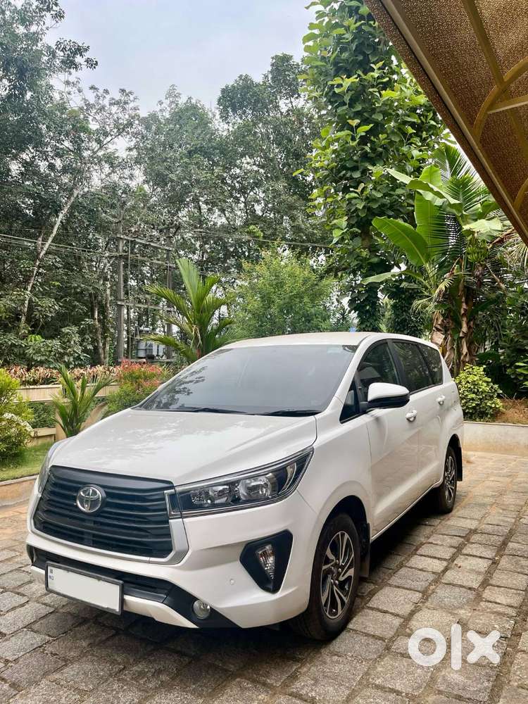 Toyota Innova Crysta 2021