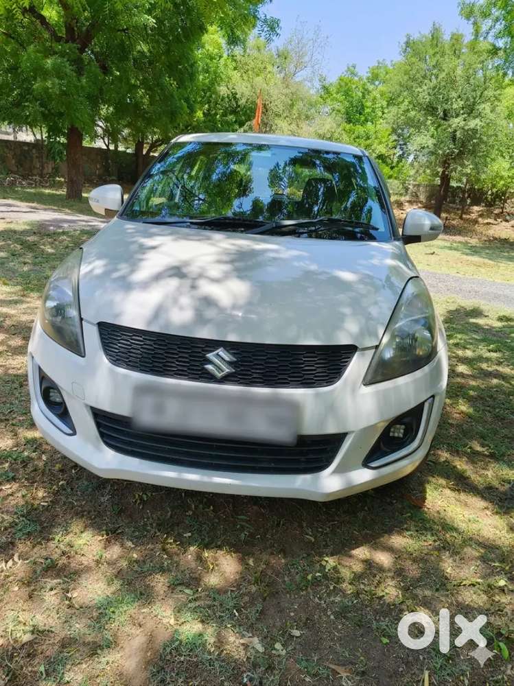 Maruti Suzuki Swift 2017 Diesel 72000 Km Driven
